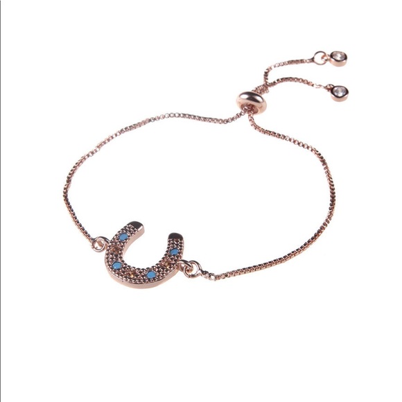 ✨ “Lucky Horseshoe” Bracelet 😍✨ - Picture 3 of 3